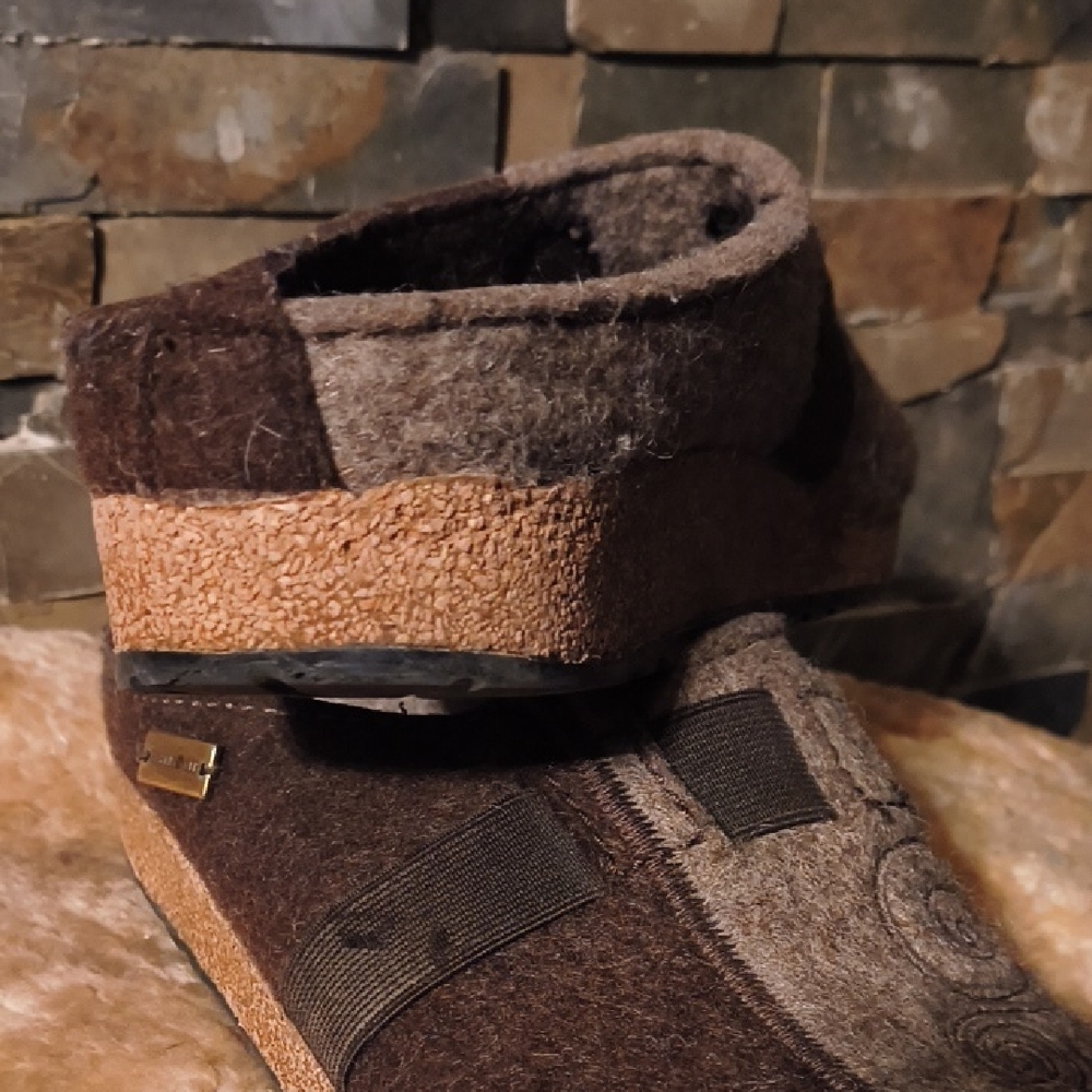 HAFLINGER Brown Wool Mules/Clogs So Comfortable! Classic Indoor/Outdoor Slippers - Picture 8 of 8
